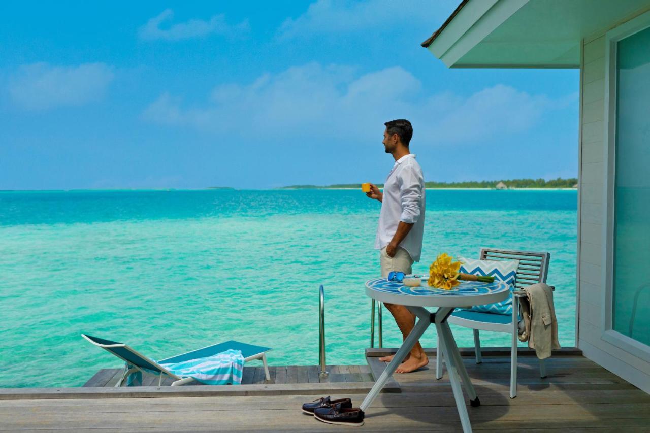 Kandima Maldives Kudahuvadhoo Esterno foto A view of the ocean from a villa at Atlantis Paradise Island