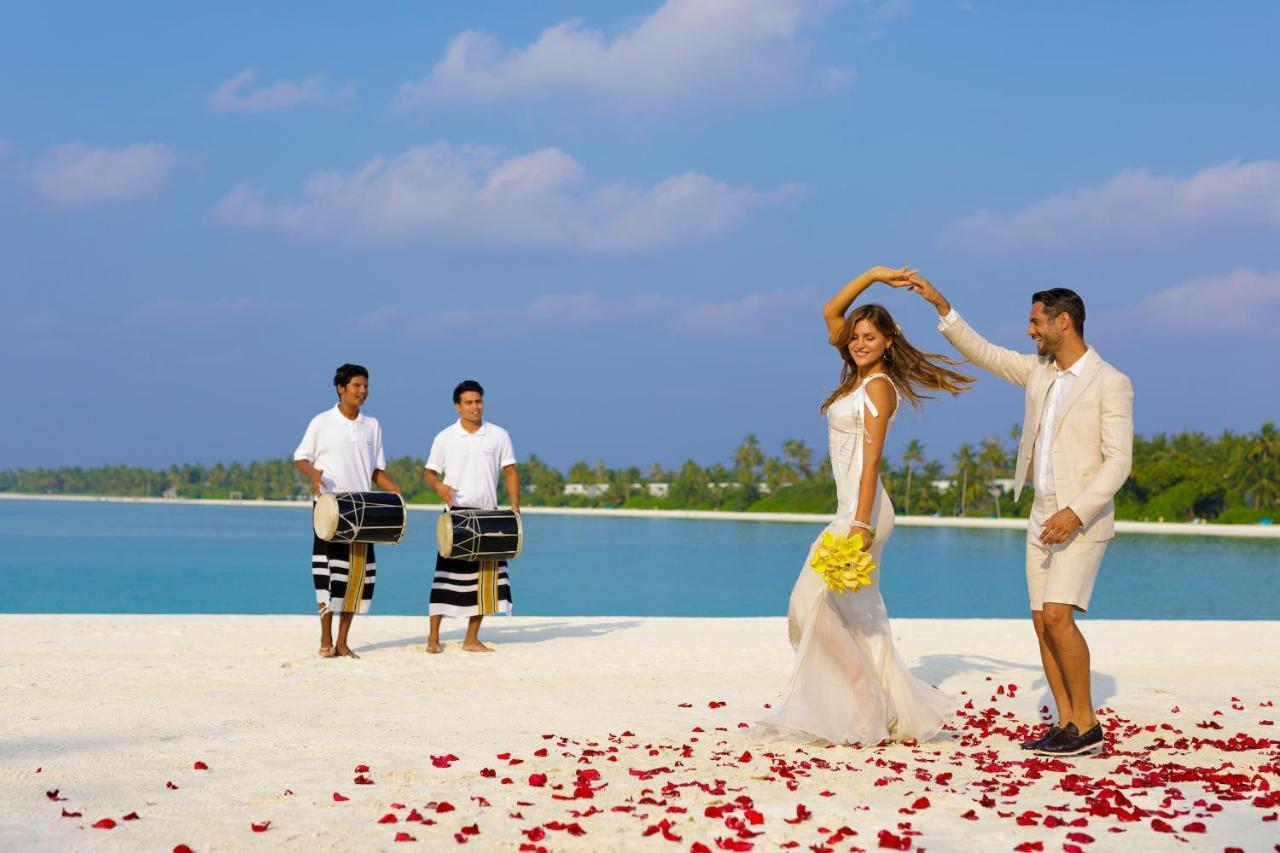 Kandima Maldives Kudahuvadhoo Esterno foto A wedding in Maldives